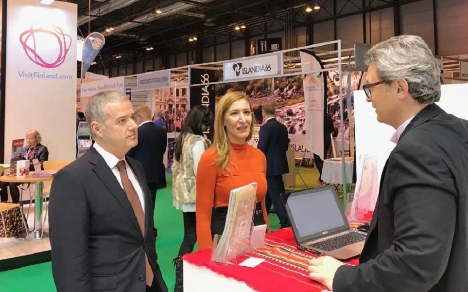 николина ангелкова