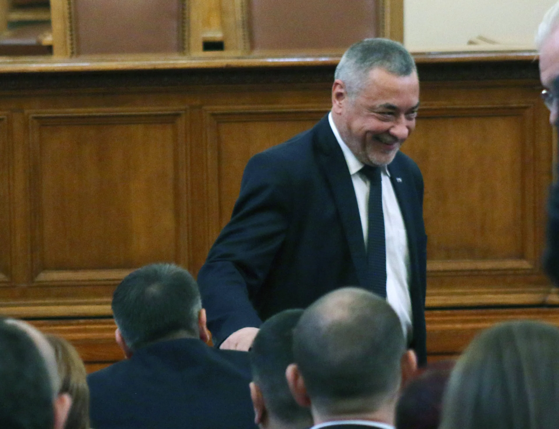 Парламент Валери Симеонов