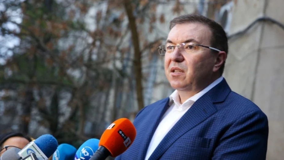 Костадин Ангелов