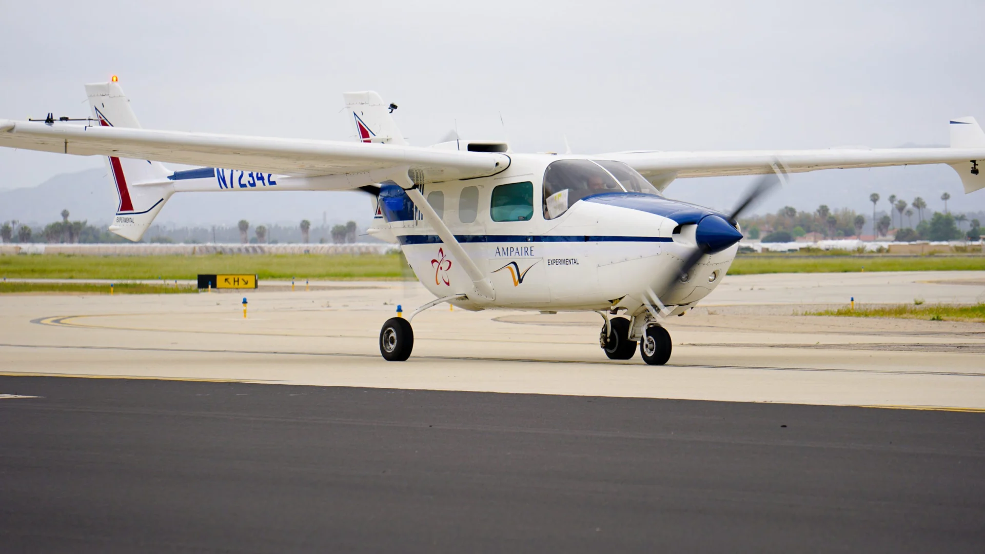 Ampaire Cessna Skymaster