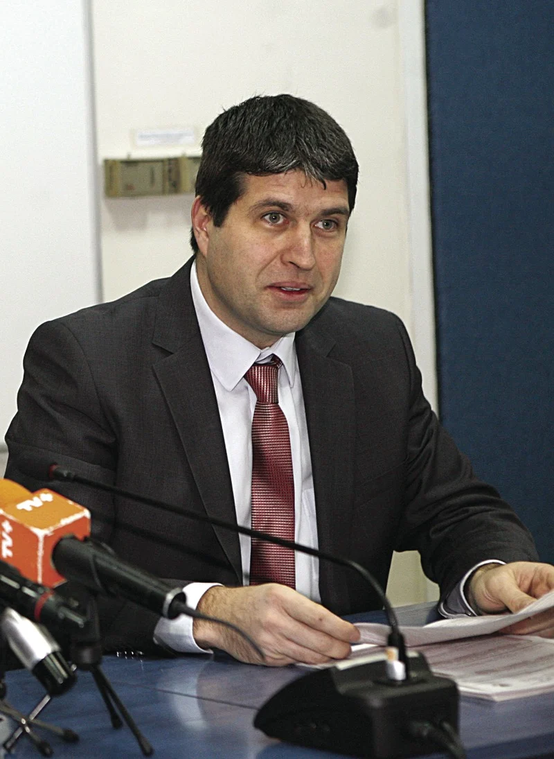 Росен Бъчваров