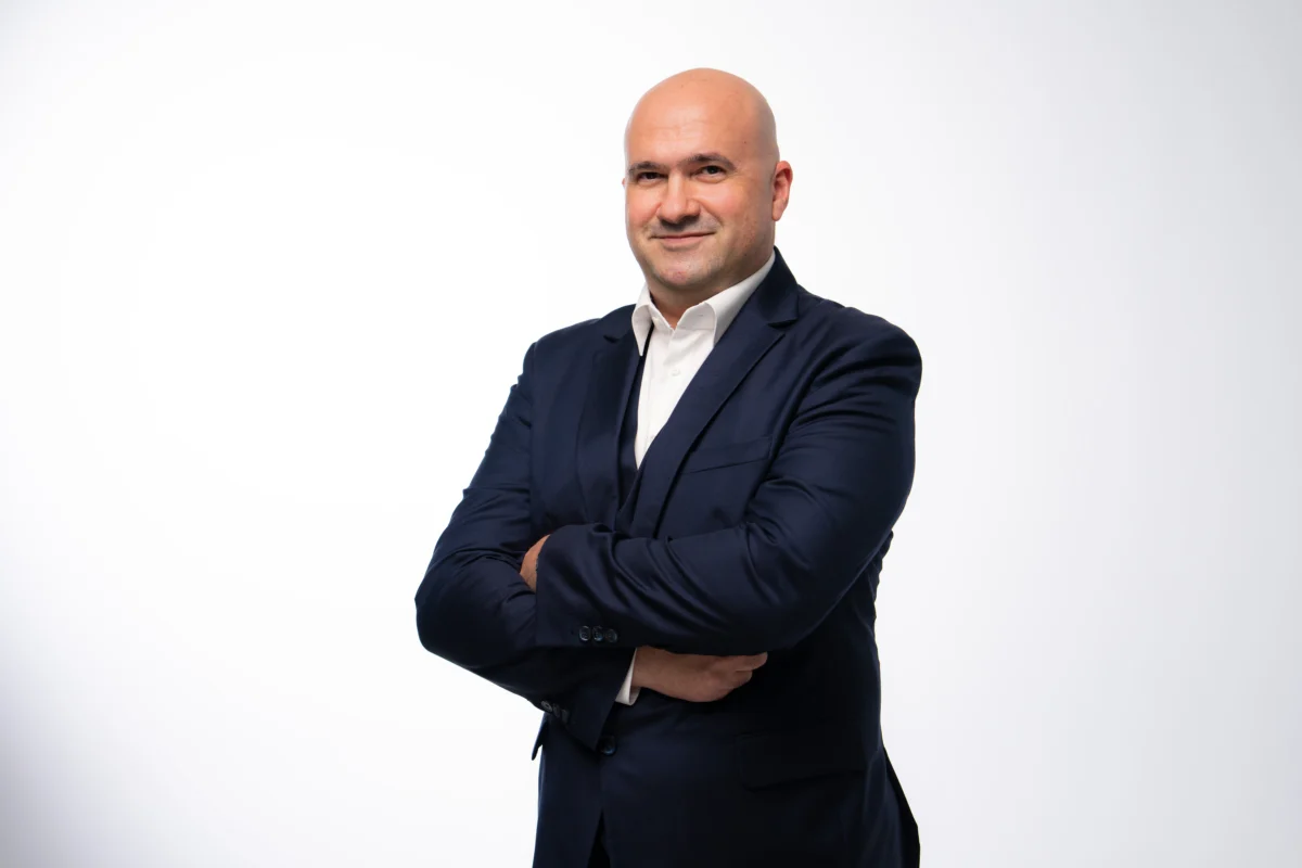 Дамян Иванов