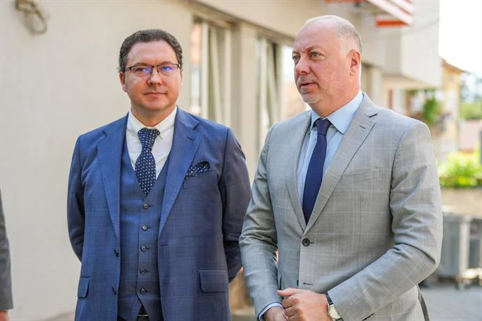 Даниел Митов