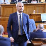 Парламент Костадин Костадинов