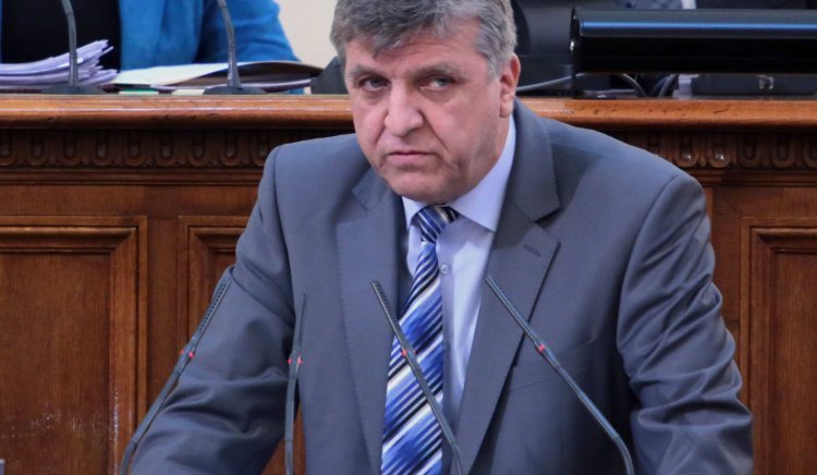 Манол Генов