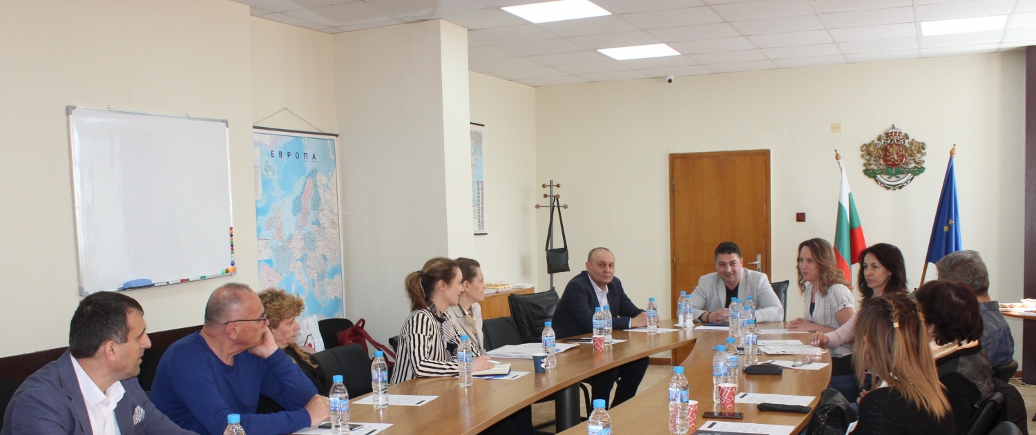 Kамара на строителите в България инициира обща работна среща с три областни администрации - Габрово