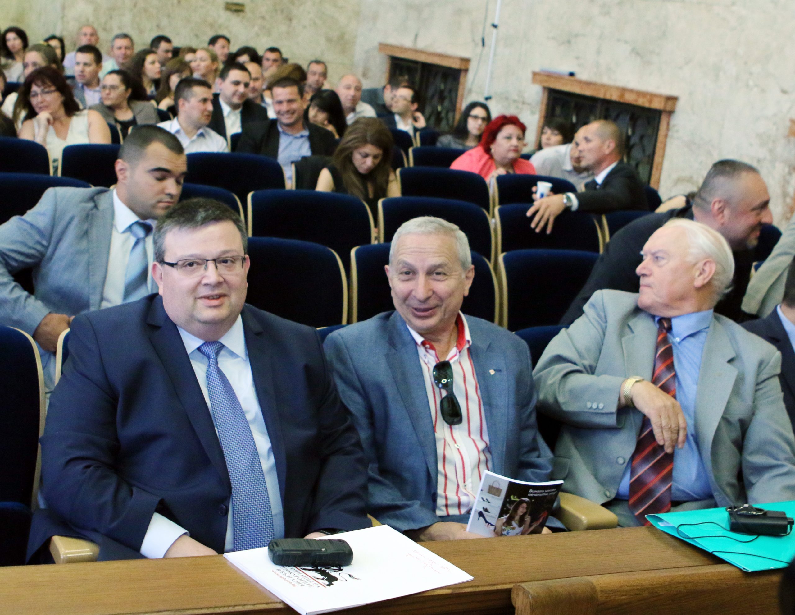 Съдебна палата Асоциация на прокурорите Христо Иванов Георги Близнашки Сотир Цацаров