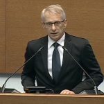 Парламент Николай Денков