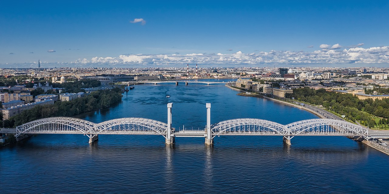 река нева