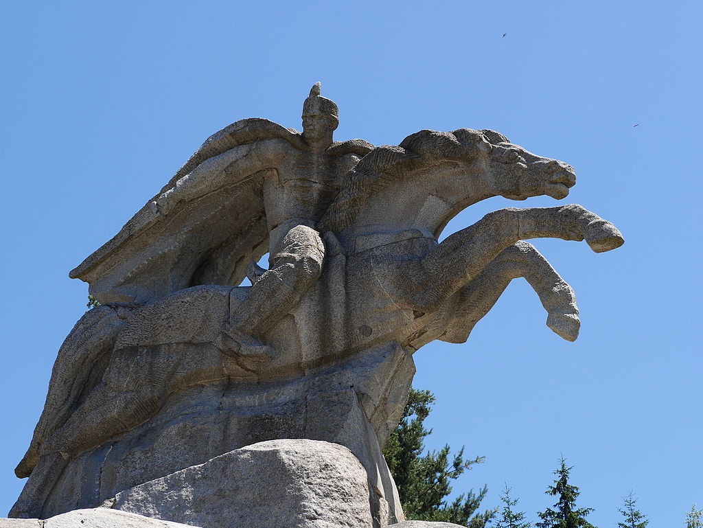 Георги Бенковски обявява преждевременно началото на Априлското въстание