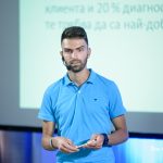 Крис Младенов