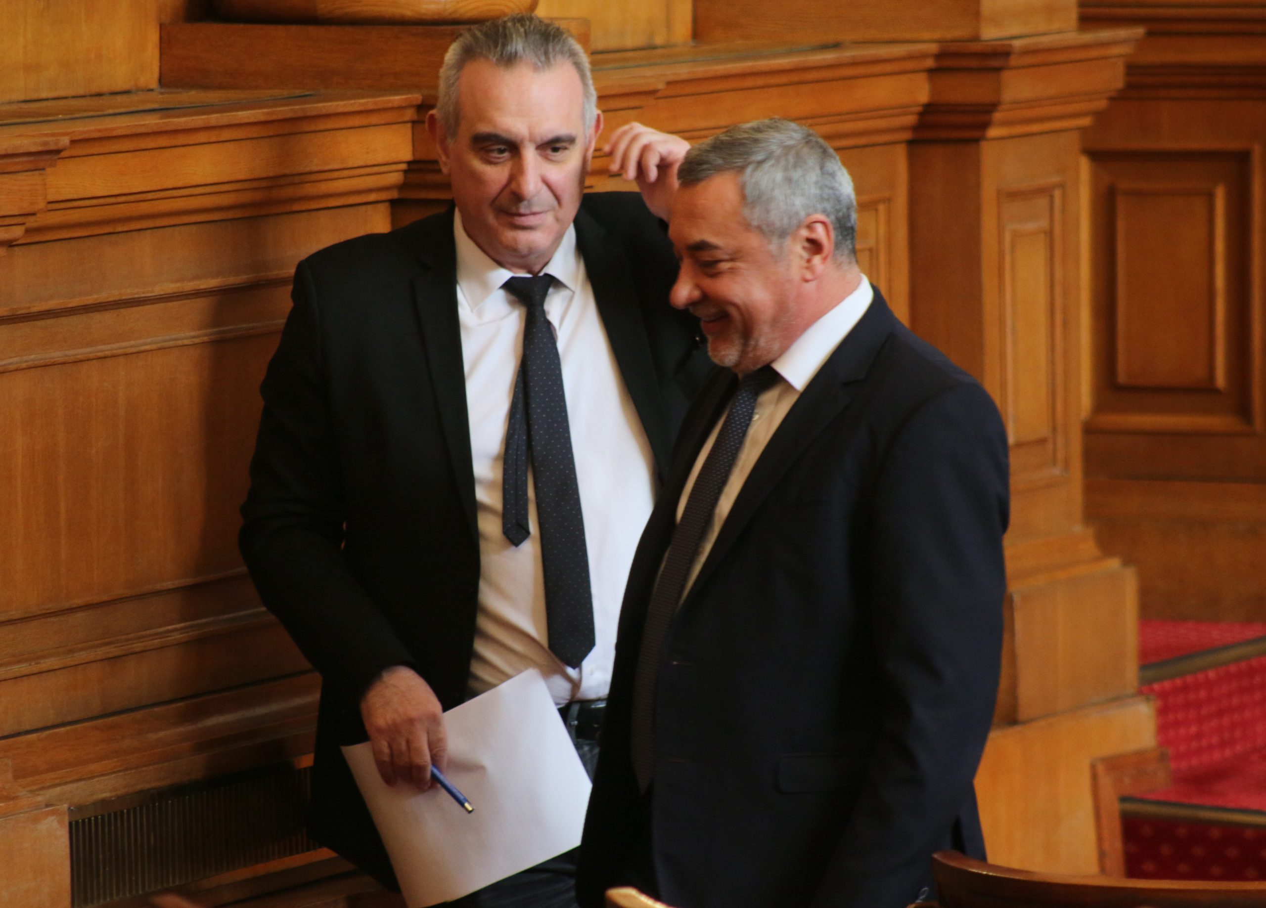 Парламент Валентин Касабов Валери Симеонов