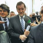 Пазарите очакват премиера на Испания Мариано Рахой да помоли ЕС за финансова подкрепа за испанските банки.