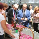 Румен Порожанов и Нено Димов на фермерския Пазар