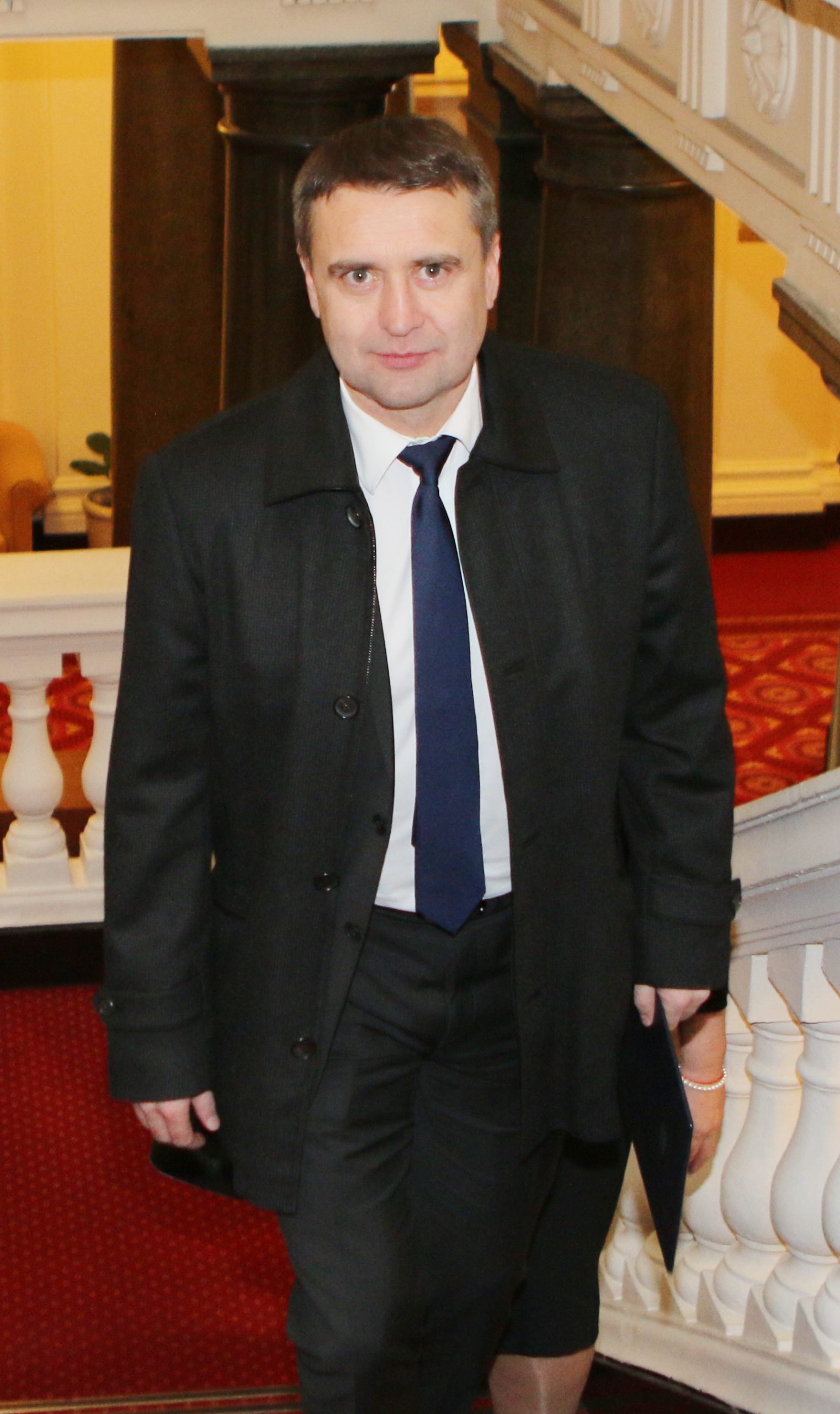 Парламент Бойко атанасов