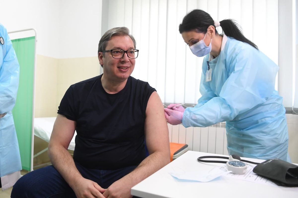 александър вучич ваксина ваксиниране ваксинация