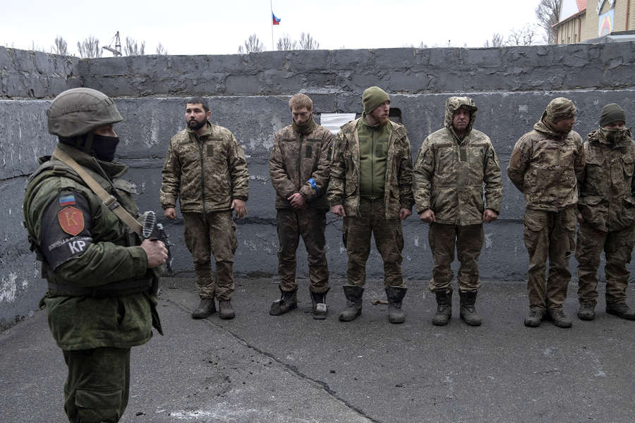 украйна украински пленници военнопленници пленени украинци (РИА Новости)