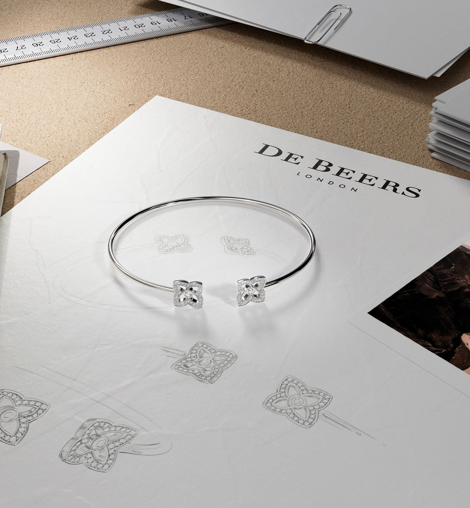 Собственикът на Cartier преговаря за придобиването на De Beers срещу 1 млрд. долара