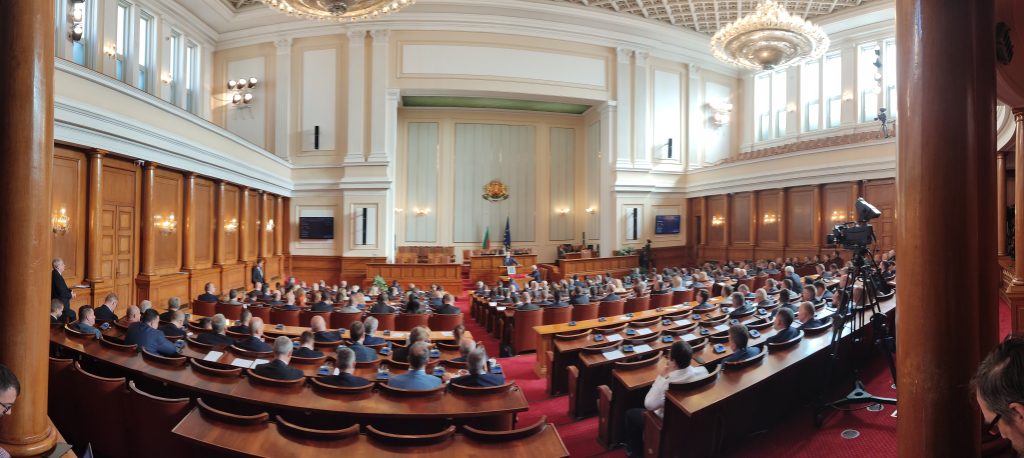 Ще бъде разширен кръгът на престъпленията по расистки подбуди 7 Парламент