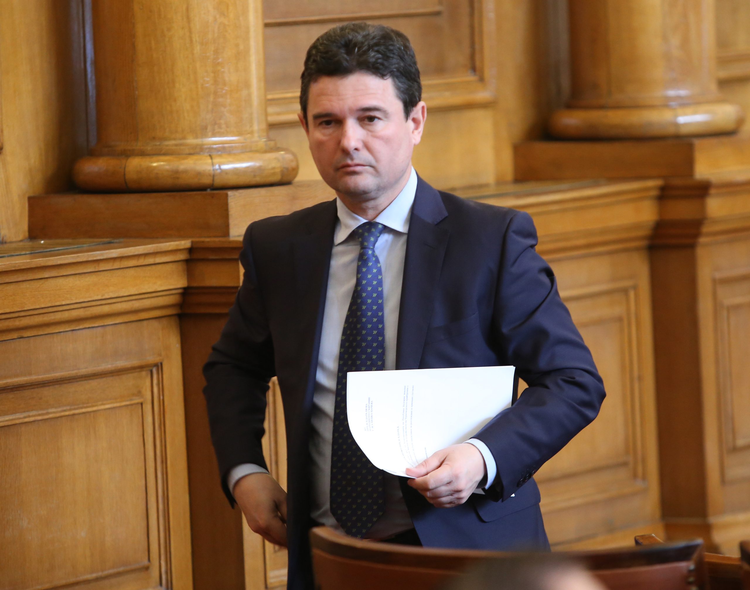 Парламент Найден Зеленогорски