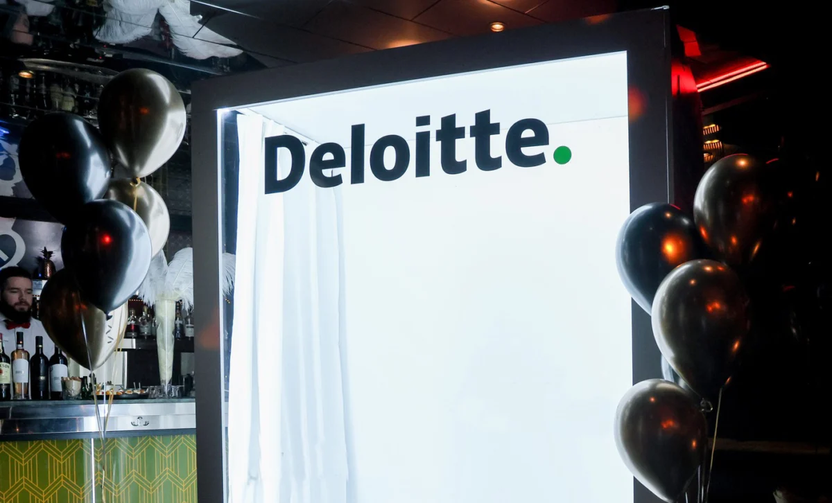 Deloitte променя йерархията си в САЩ и въвежда нова категория "лидери"