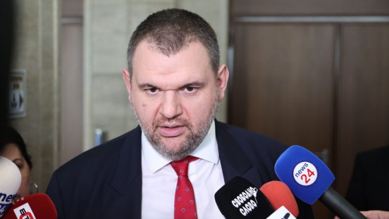 "Ново начало" внася законови промени, които предвиждат великденски добавки за пенсионерите под прага на бедност