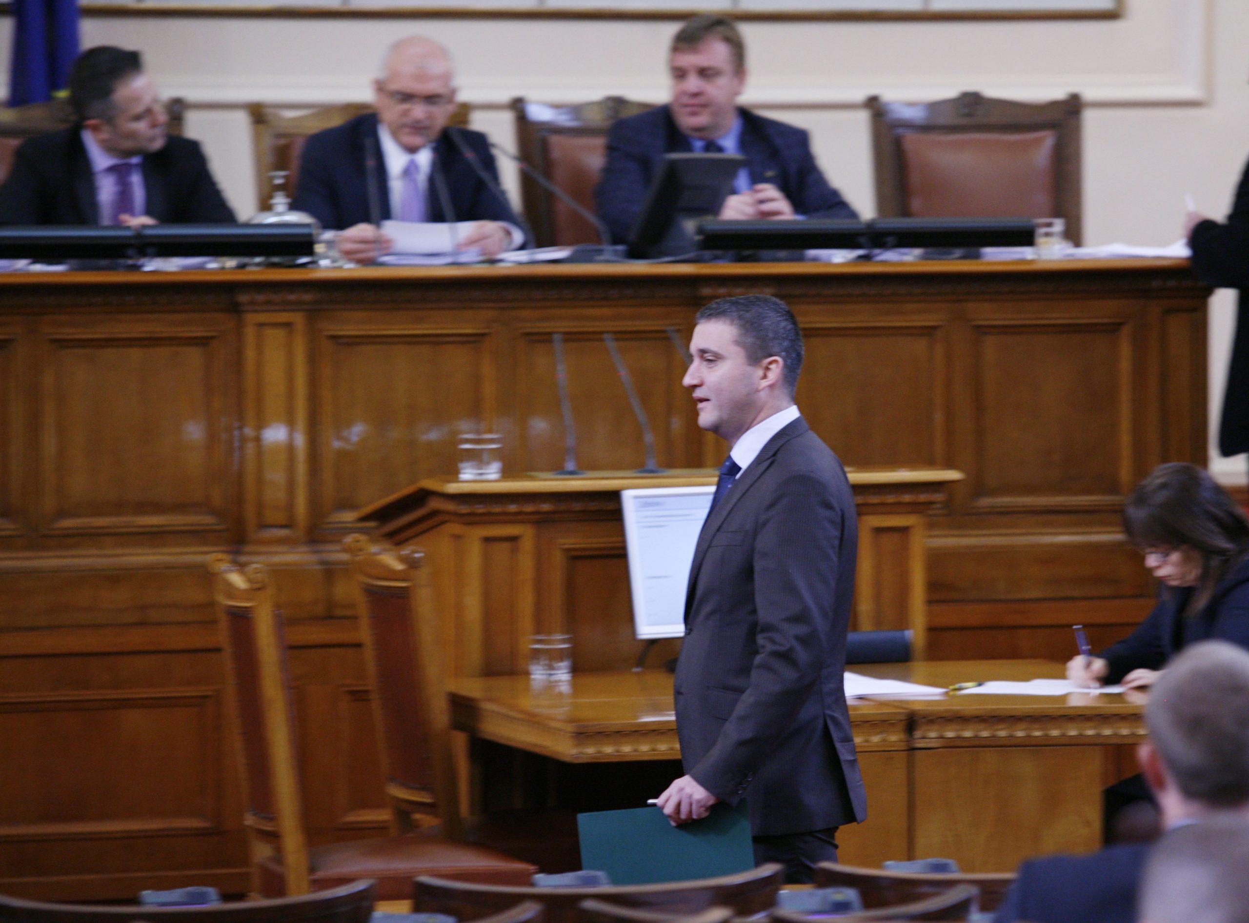 Парламент