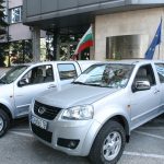 пред сградата на Агенция „Митници”