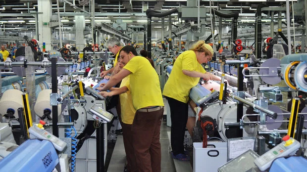 Лека промишленост