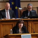 Парламент изслушване на Росица Велкова министър на финансите