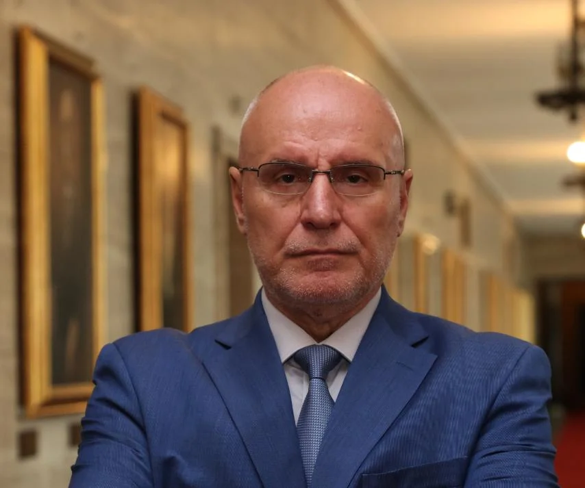 Димитър Радев: Трябва да се оцени широкообхватността на енергийния шок!