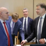 Валдис Домбровскис