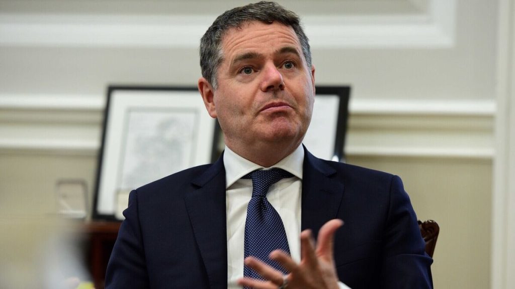 Денков и Габриел ще се срещнат с председателя на Еврогрупата Паскал Донахю