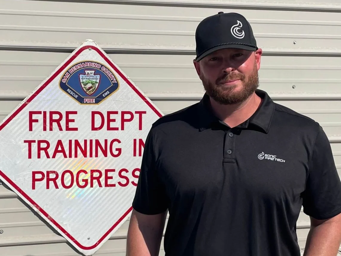 Джефри Брудър.