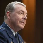 Шефът на американското военно разузнаване е уволнен, сенатори обвиняват Тръмп в политическа чистка