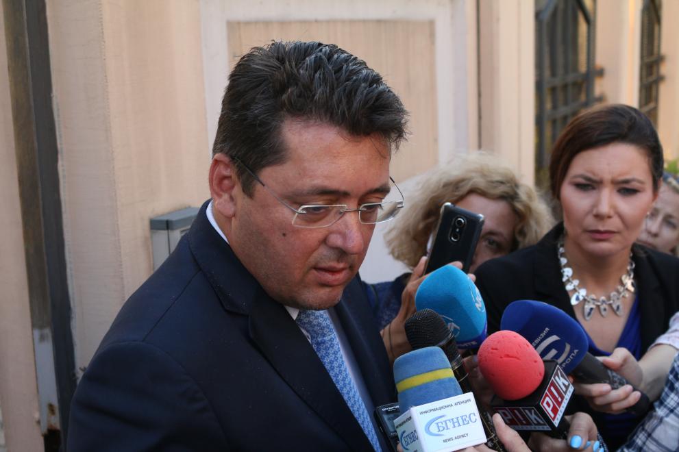 Пламен Узунов