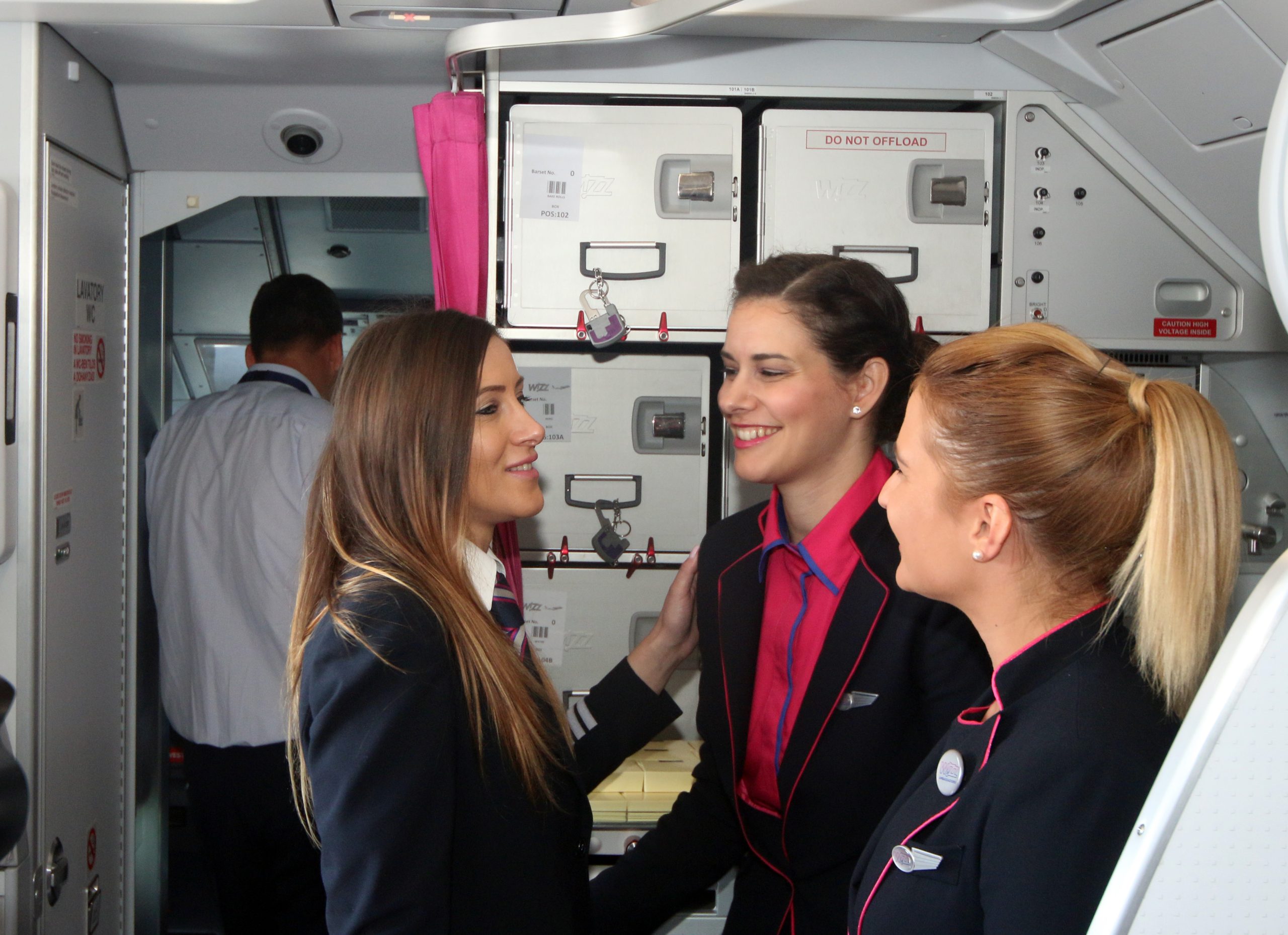 Летище София  аерогара Андрея Литеску – първата жена пилот на Wizz Air самолет