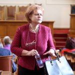 Парламент Менда Стоянова