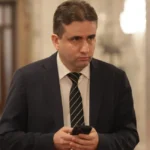 ПП-ДБ ще подкрепя конкретни политики на новото мнозинство, заяви Божидар Божанов