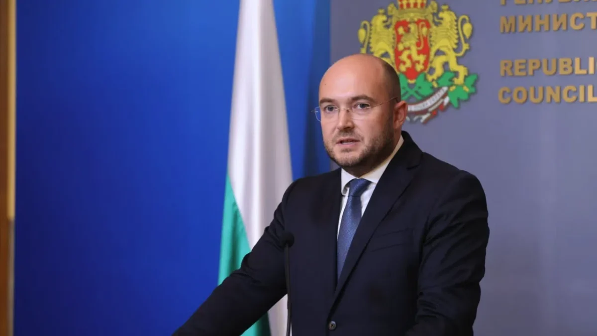 Правосъдният министър разпореди проверка и временно отстраняване на началника на затвора в София заради Брендо