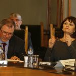 Парламент комисия за борба с корупцията