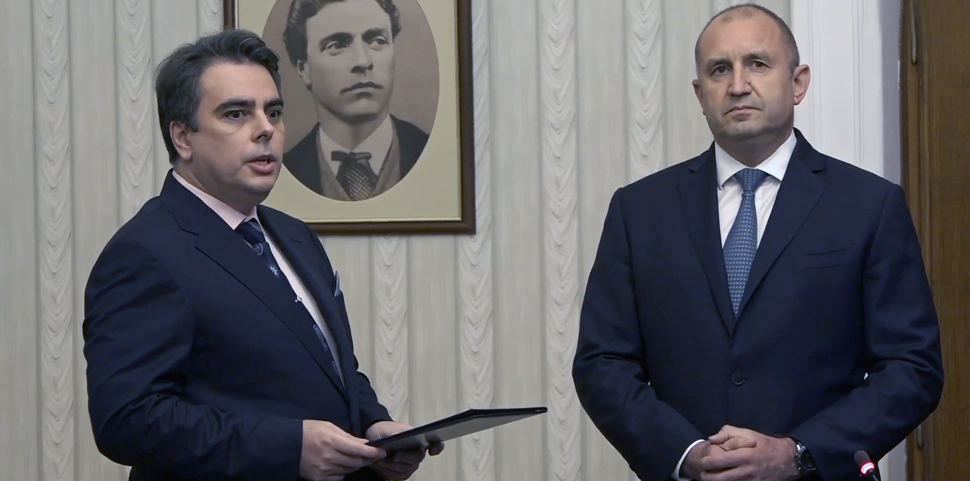 Президентство Връчване на мандат на ПП Асен Василев