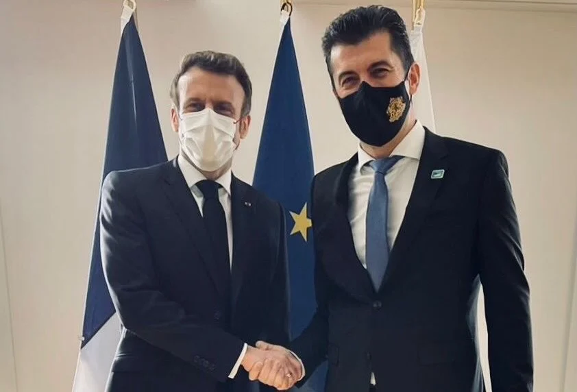 Кирил Петков и Еманюел Макрон