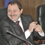 Веселин Пенгезов гледа с насмешка на обвиненията срещу него