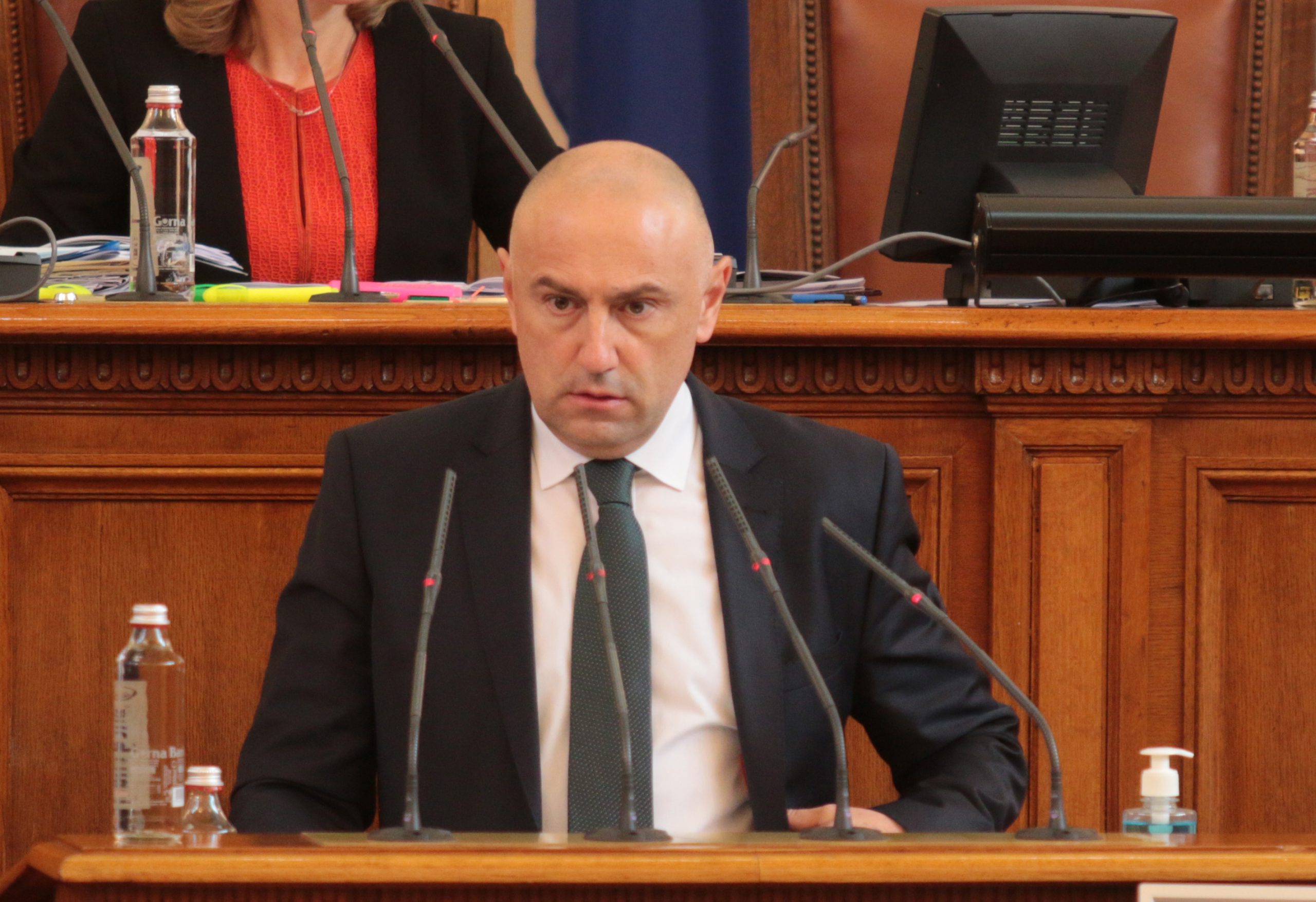 Парламент актуализация на бюджета Любомир Каримански