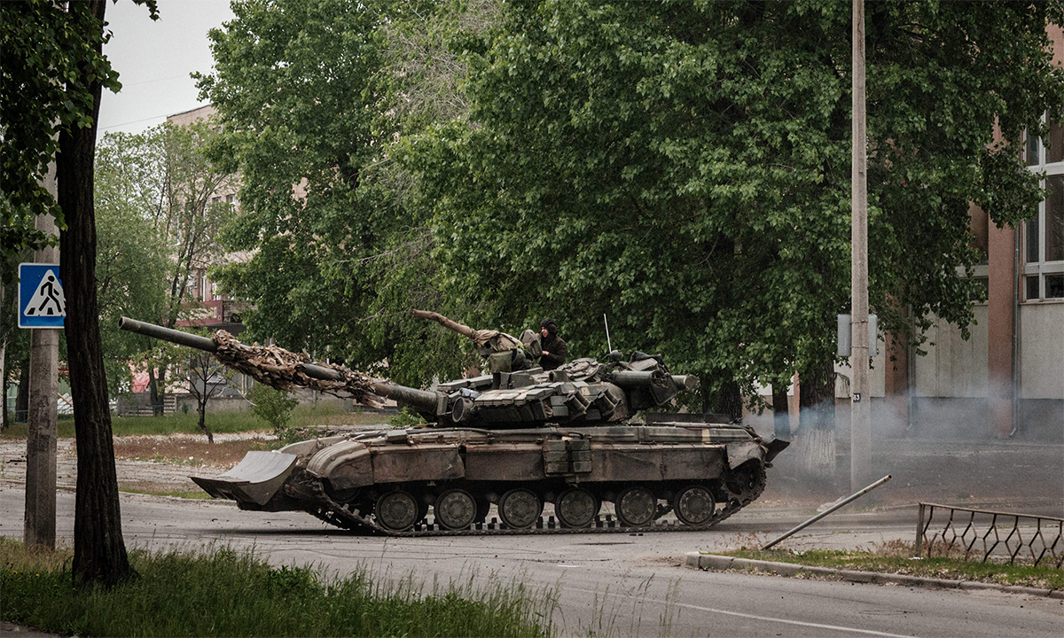 руски военни сили танк Северодонецк (АФП)