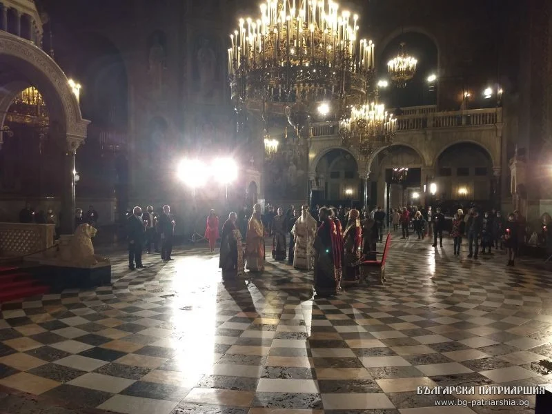 александър невски патриарх неофит възкресение христово великден
