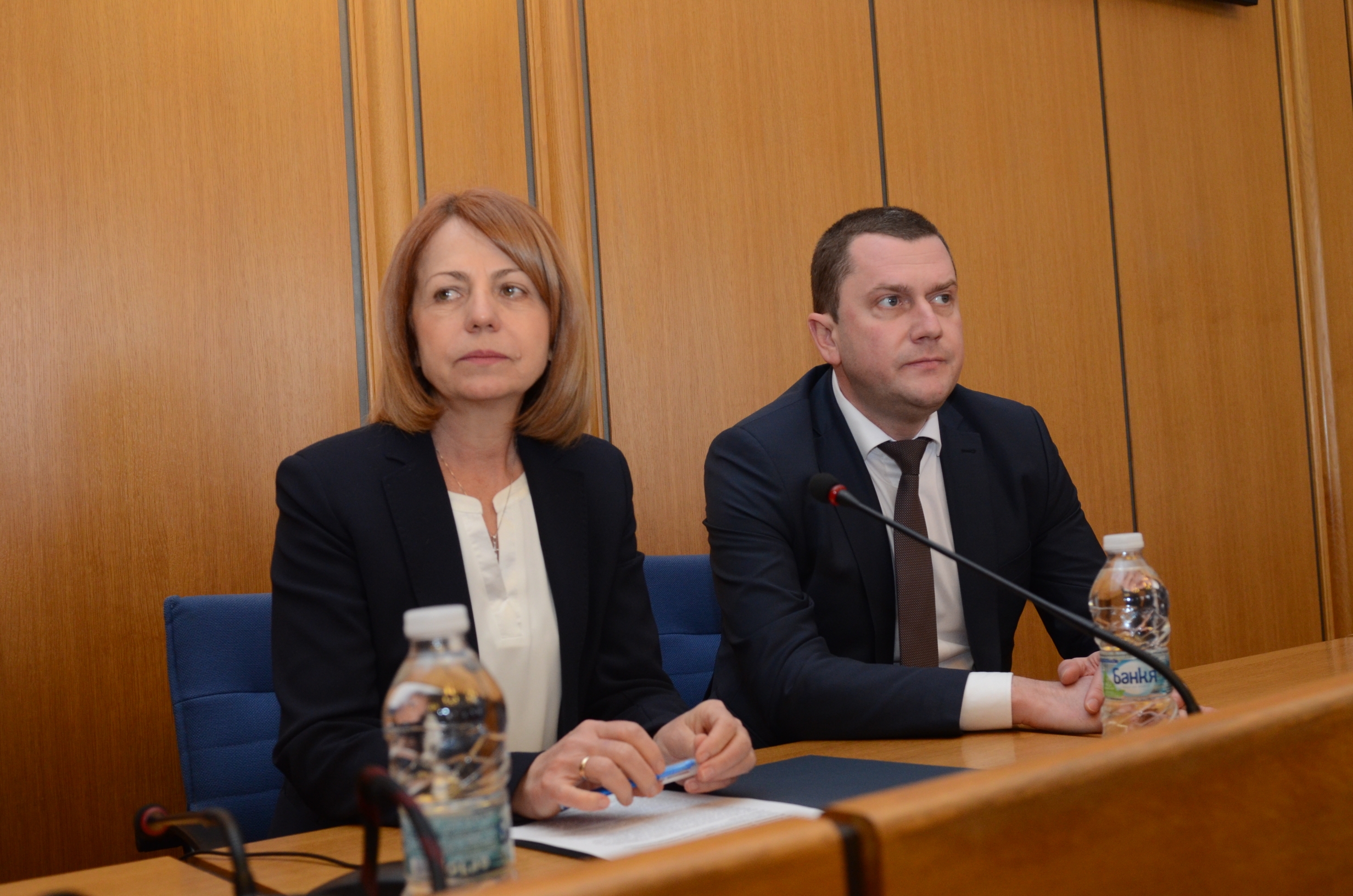 Извънреден СОС за водата в Перник Йорданка Фандъкова Петя Аврамова