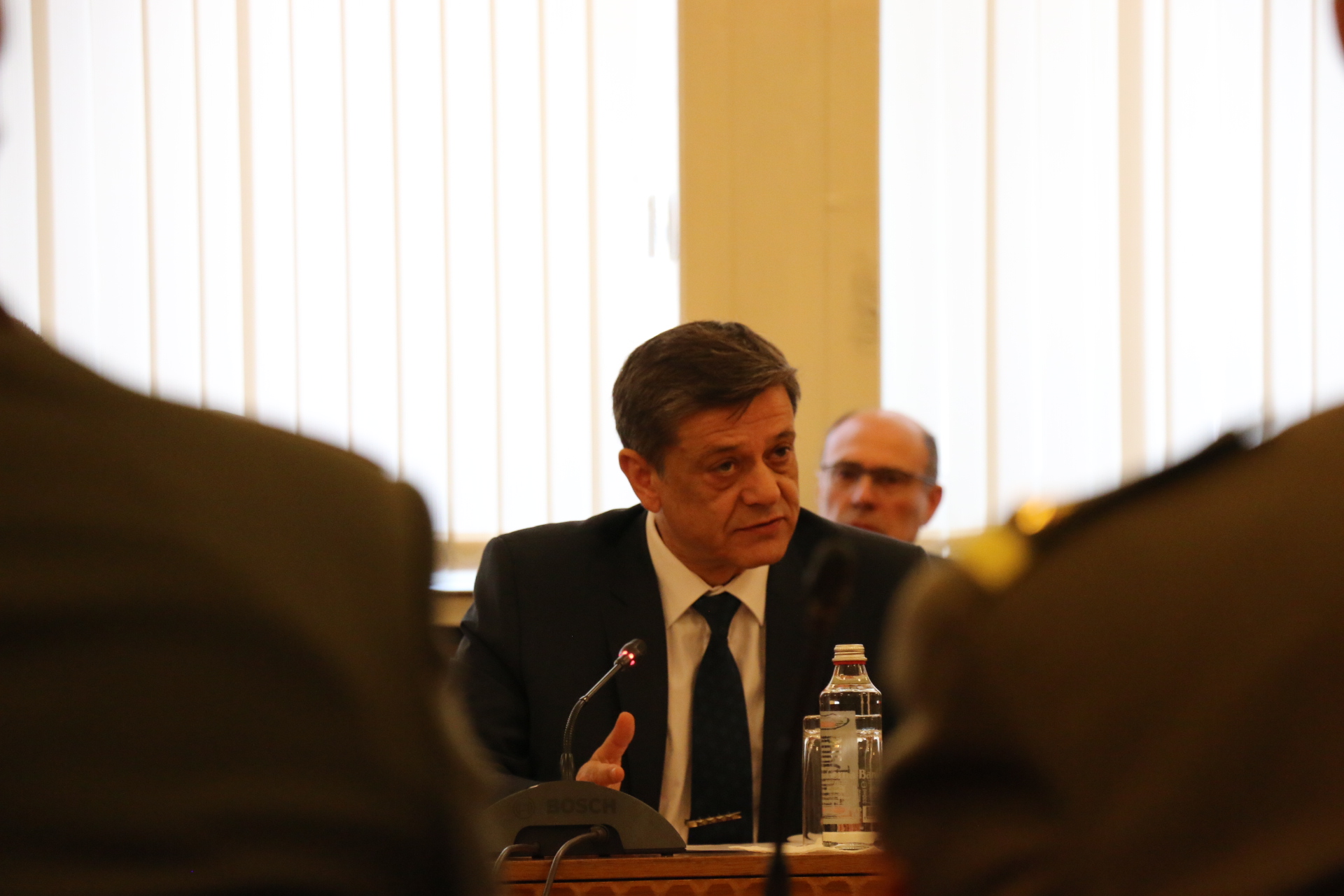 Константин Попов