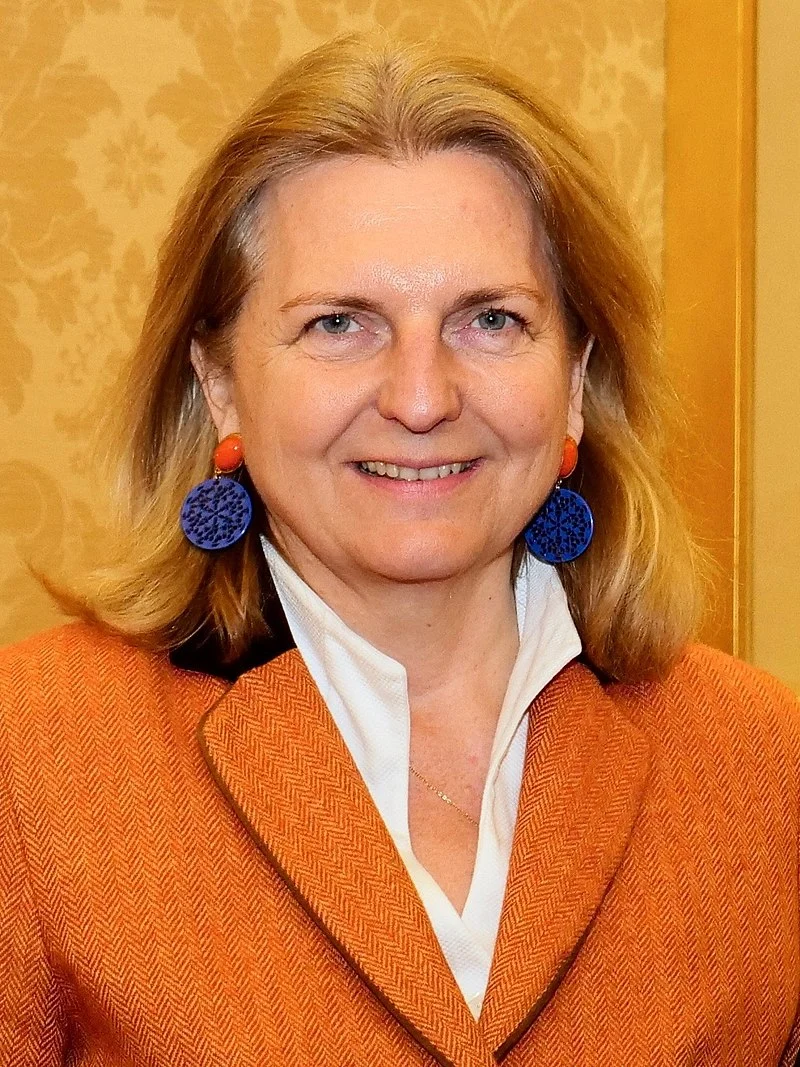Карин Кнайсел